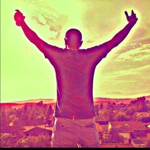 Meet your Posher, Evan